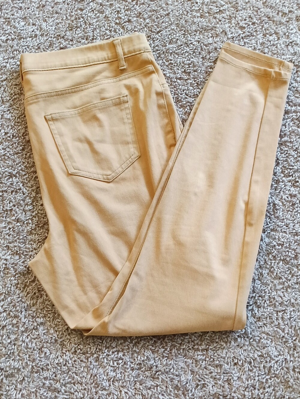Time and Tru Women’s Skinny Jeans in Beige